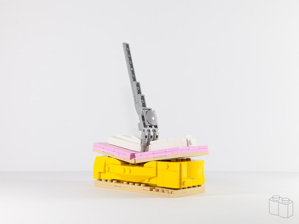 lego model tompouce